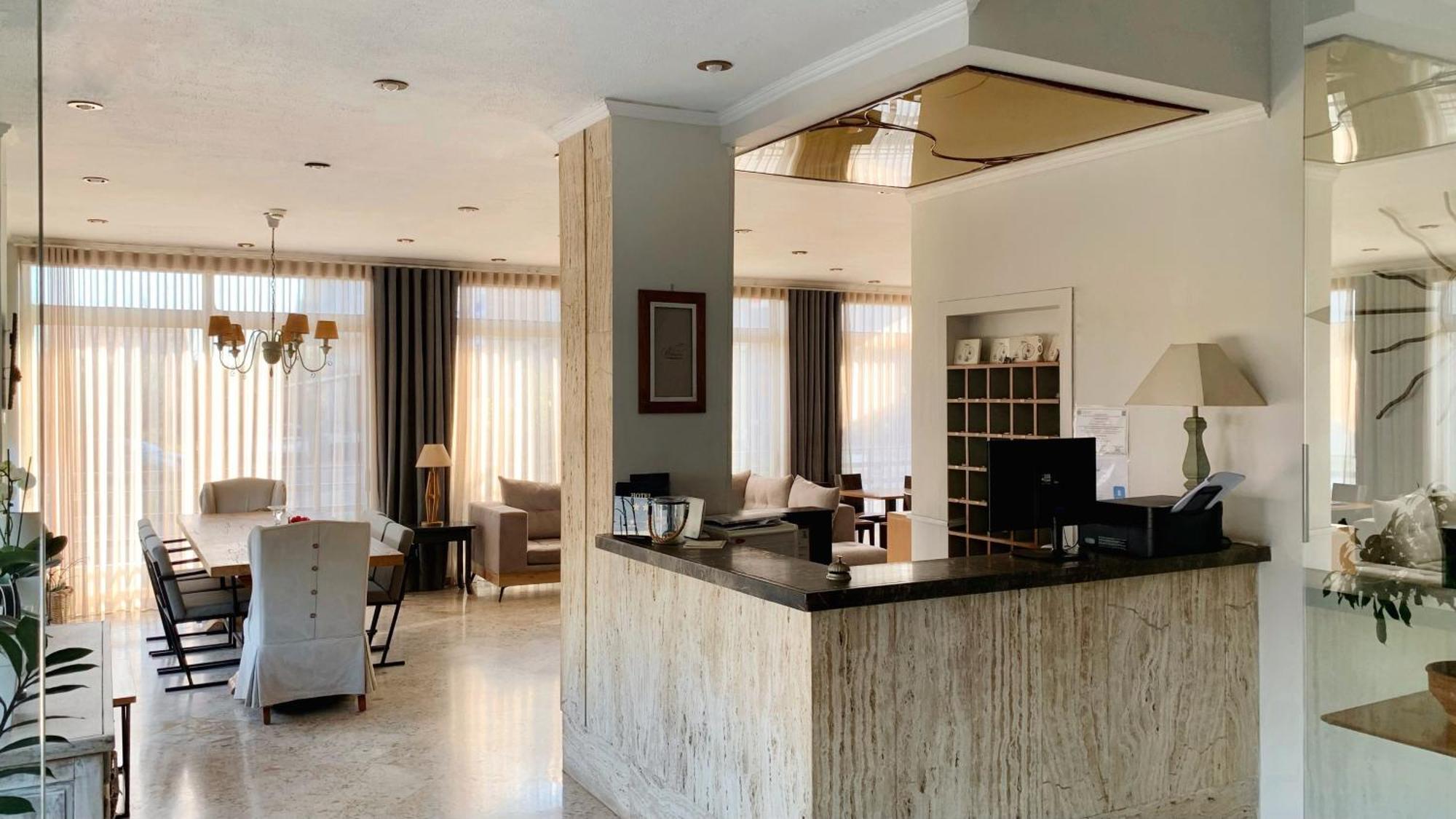 Hotel Messini Hotel 2*